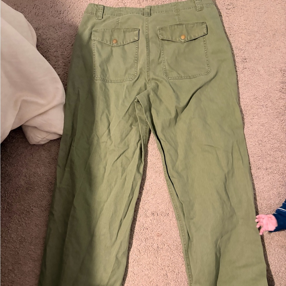 Women’s Olive Green Pants